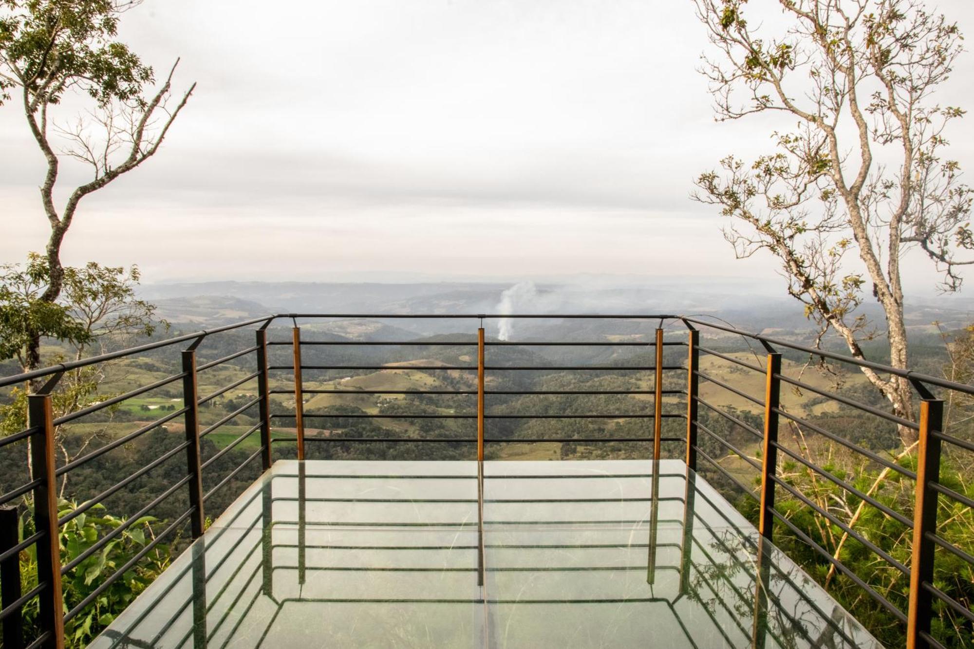 Caminho Das Nuvens - Cabanas De Montanha Bom Retiro  Εξωτερικό φωτογραφία